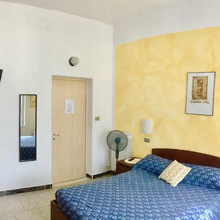 Levante Blu 3*