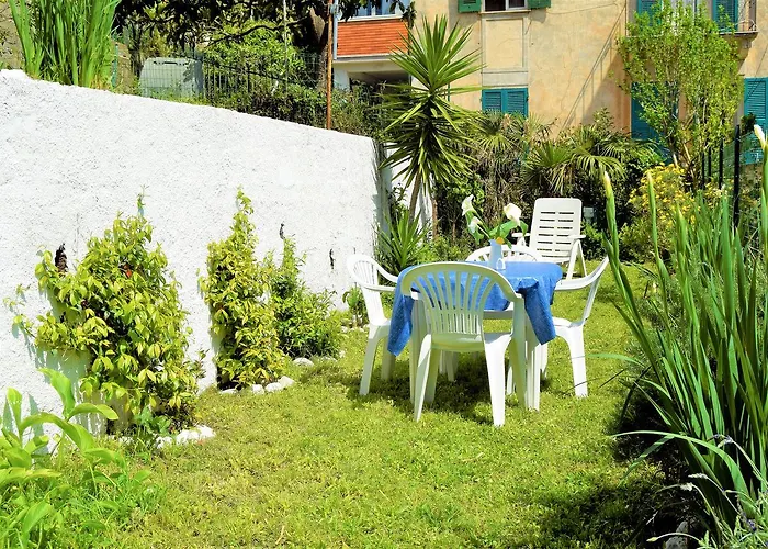 بيت ضيافة Levante Blu